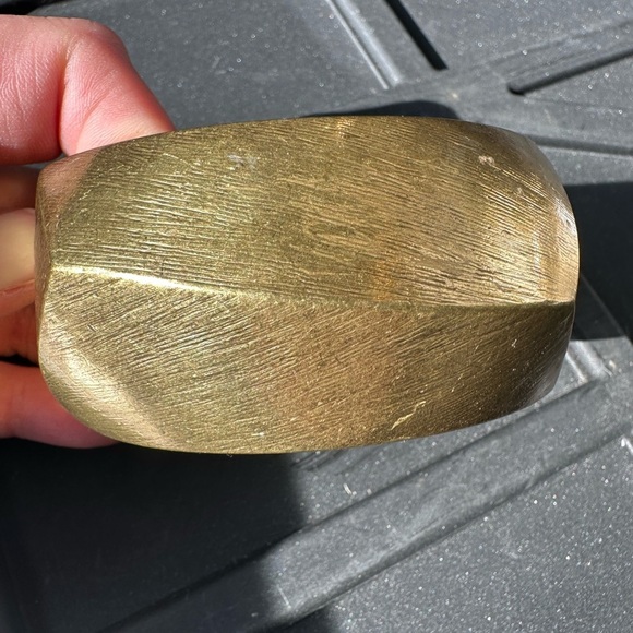 Chico's Gold Chunky Bracelet Magnetic closure. - Picture 2 of 8